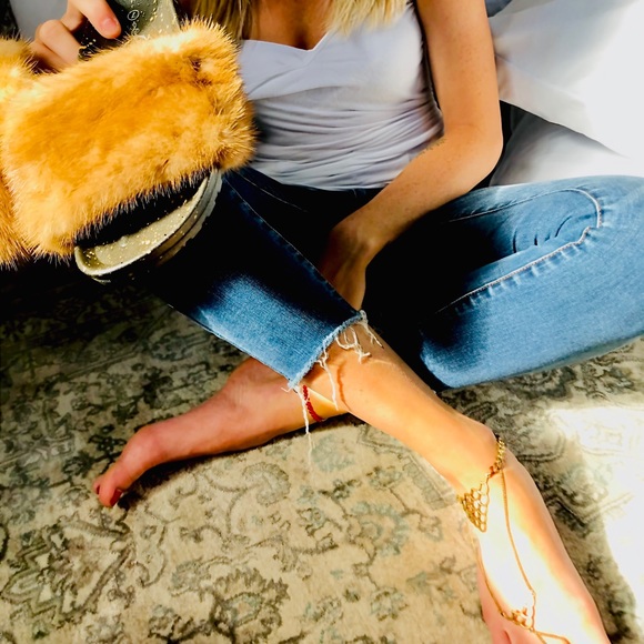 REAL MINK SLIDES AND SANDALS - Picture 3 of 9